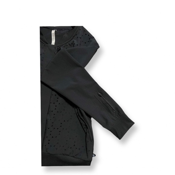 FABLETICS black ithaca jacket size small - Picture 15 of 15